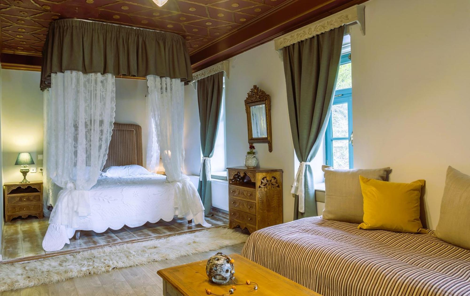 Hotel Shamrock Elati Retreats Extérieur photo