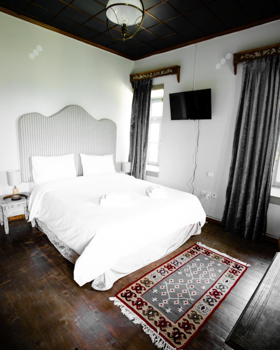 Hotel Shamrock Elati Retreats Extérieur photo