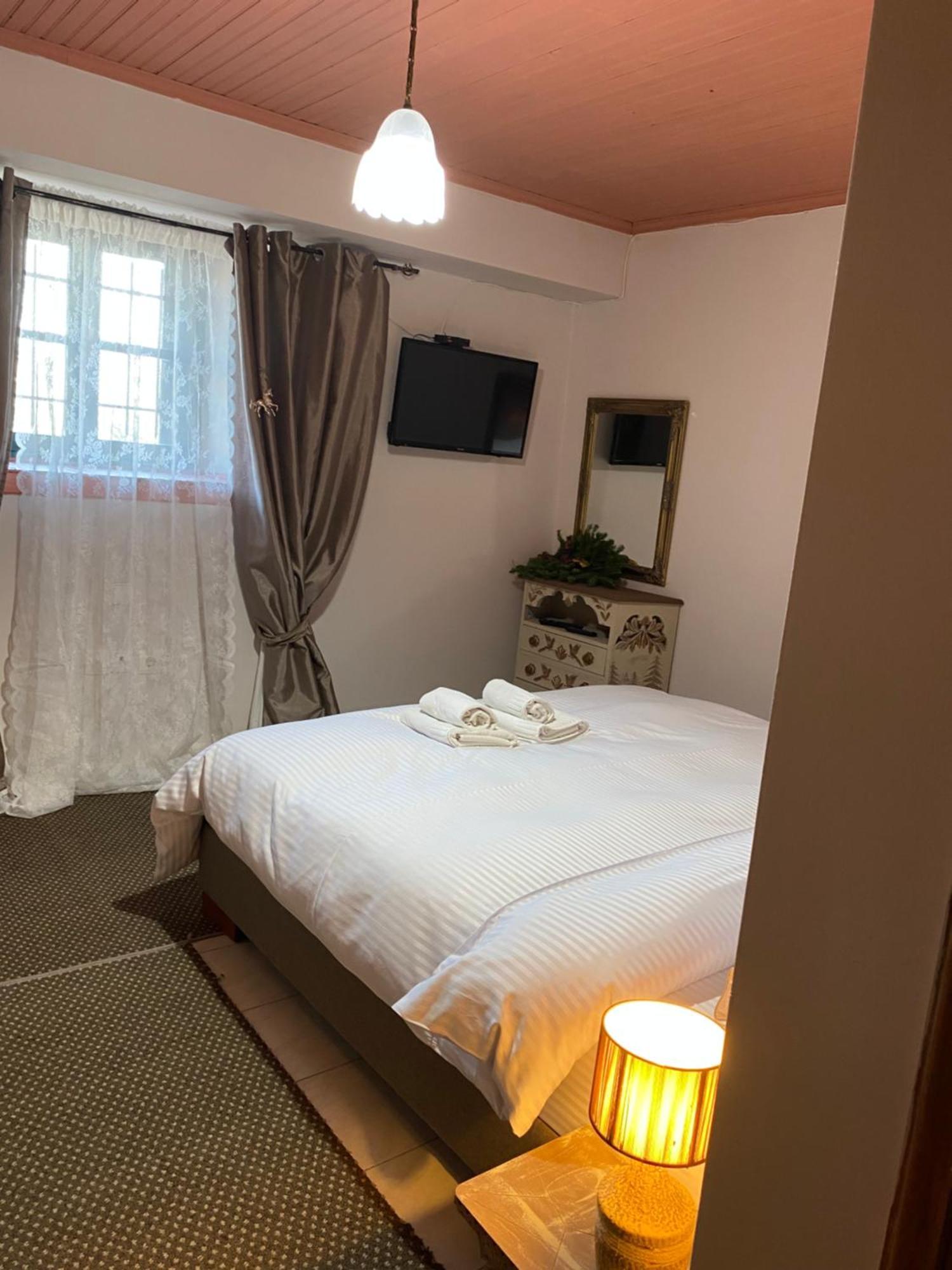Hotel Shamrock Elati Retreats Extérieur photo