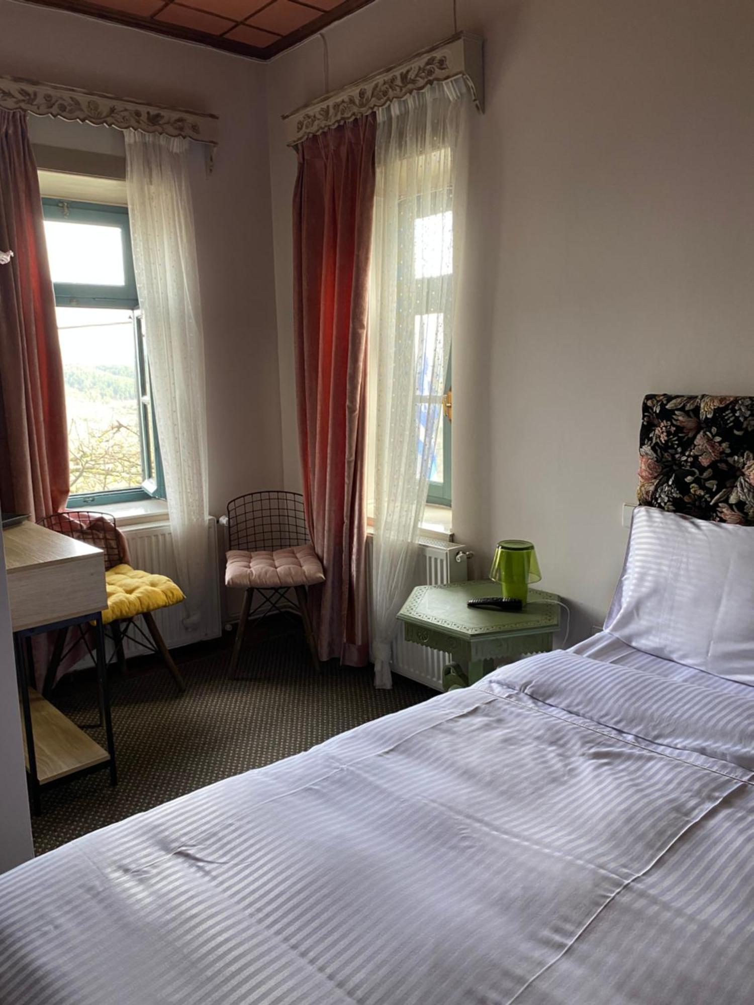 Hotel Shamrock Elati Retreats Extérieur photo